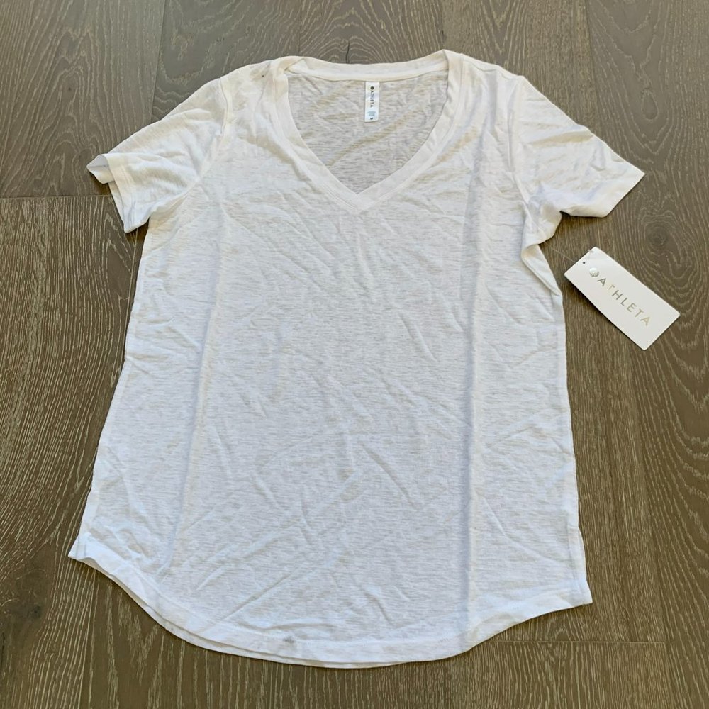 Athleta Breezy Scoop Tee - Picture 1 of 8